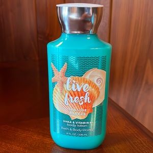NWT Bath and Body Works Live Fresh Seaside Breeze Body Lotion